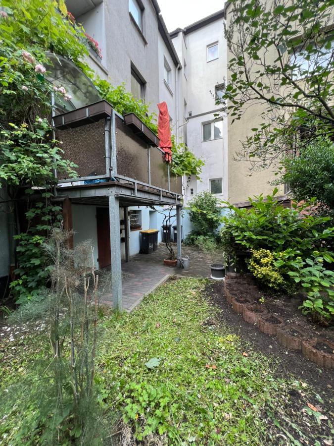 Duisburg Feelhome, Flughafen Nah,3-Schlafzimmer, Dusche Ebenerdig, Zentral, Wifi, Ground Floor Exterior photo