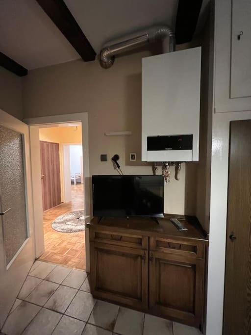 Duisburg Feelhome, Flughafen Nah,3-Schlafzimmer, Dusche Ebenerdig, Zentral, Wifi, Ground Floor Exterior photo
